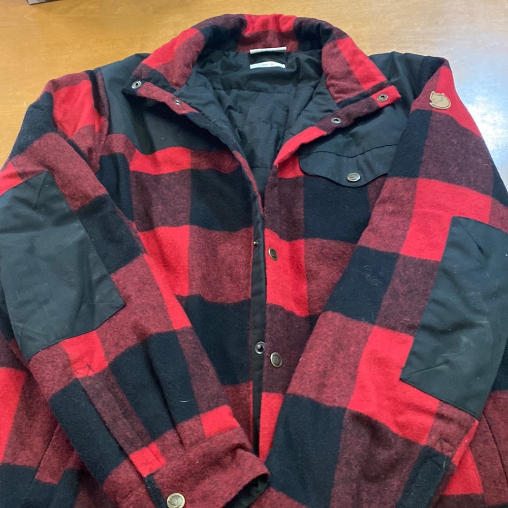 Men’s Fjallraven Buffalo Plaid Jacket Size Medium